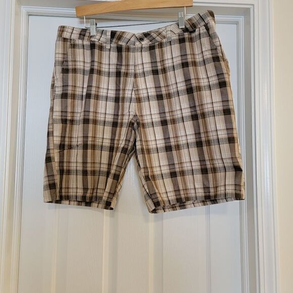 Hurley Plaid Shorts brown size 36 - Picture 1 of 3
